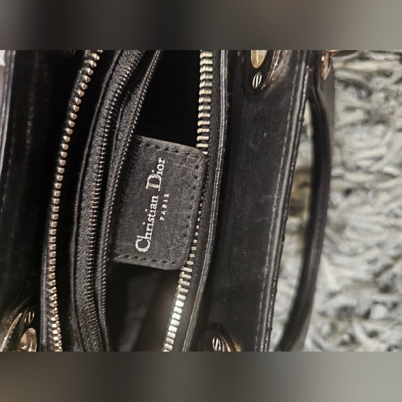 ‼️SOLD‼️Authentic Cannage lady Dior east west bag - Picture 13 of 15